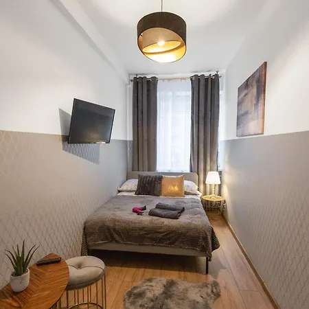 Clicktheflat Wolska
