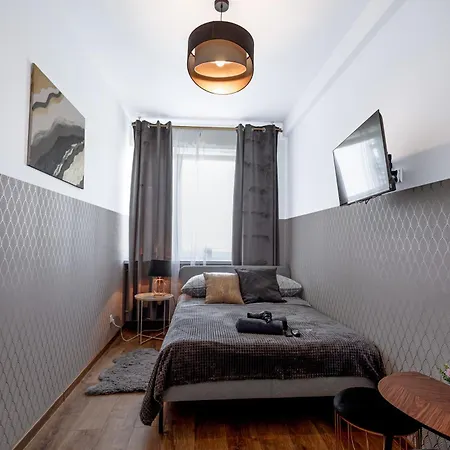 Clicktheflat Wolska Apartment *