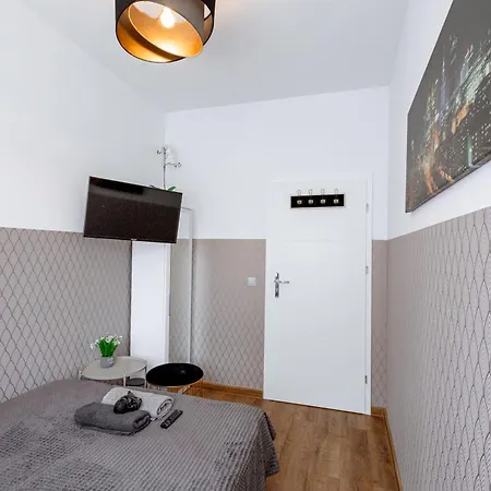 Apartment Clicktheflat Wolska Warschau