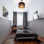 Clicktheflat Wolska Apartmán *